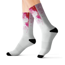 Load image into Gallery viewer, Hilderbrand Lifestyle Signature Splash Socks (cranberry white)

